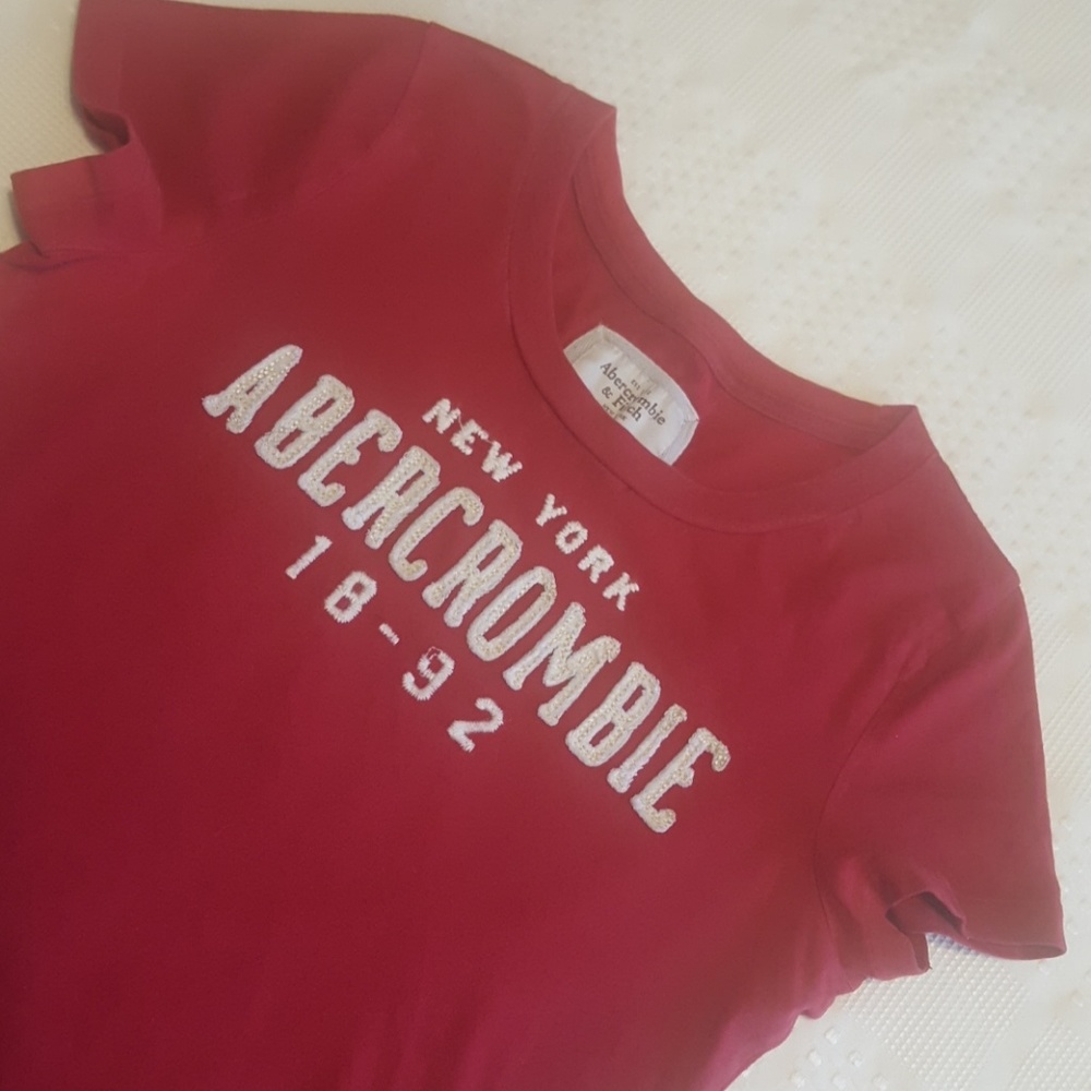 A&F t-shirt - Picture 2 of 3